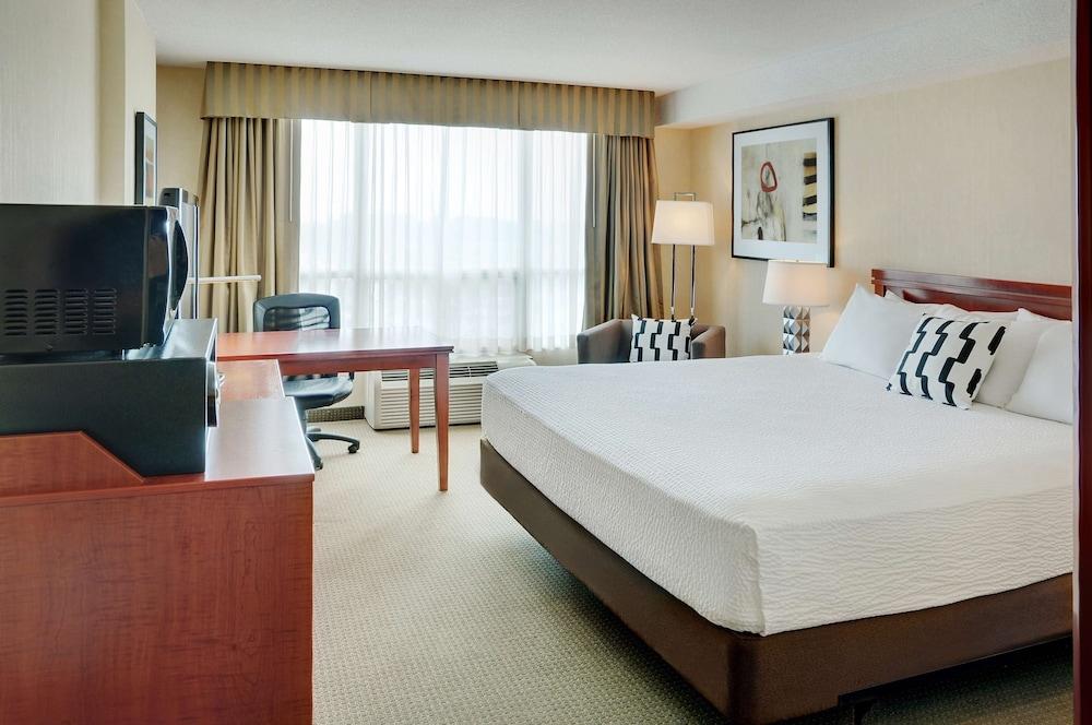 Hotel Radisson Kitchener Exterior foto